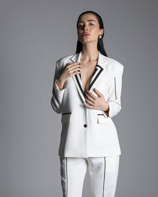 OUTLINE ME BLAZER SET