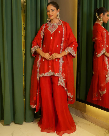 SANSKAARI LAAVAN SUIT SET