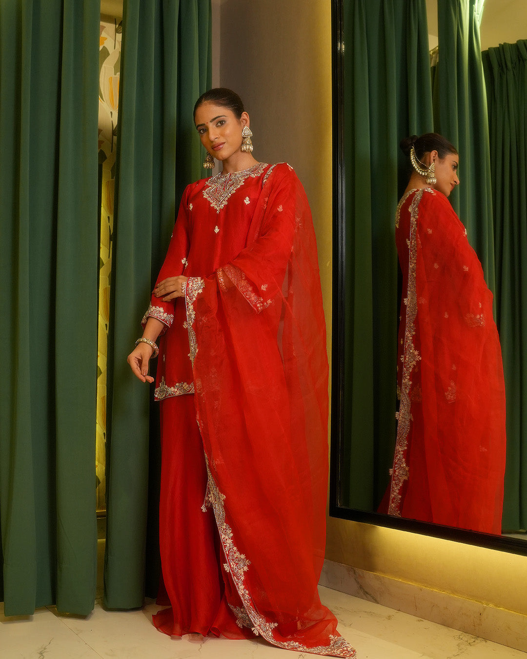 SANSKAARI LAAVAN SUIT SET